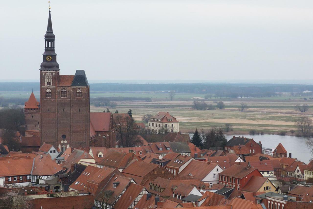 Ferienhaus Marktstrasse Tangermünde Esterno foto